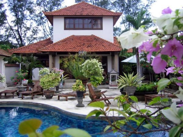 ホテルOmbak Putih Bungalows ヌサドゥア エクステリア 写真